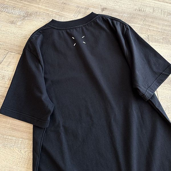 高品質♪♪♪MM6 メゾンマルジェラ 偽物ロゴ半袖Tシャツ Mak29218